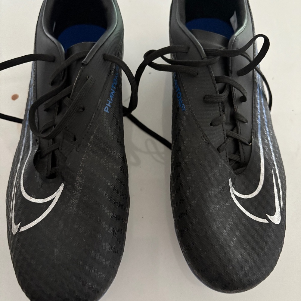 Nike Phantom GX Pro FG Soccer Cleats Size 9.5